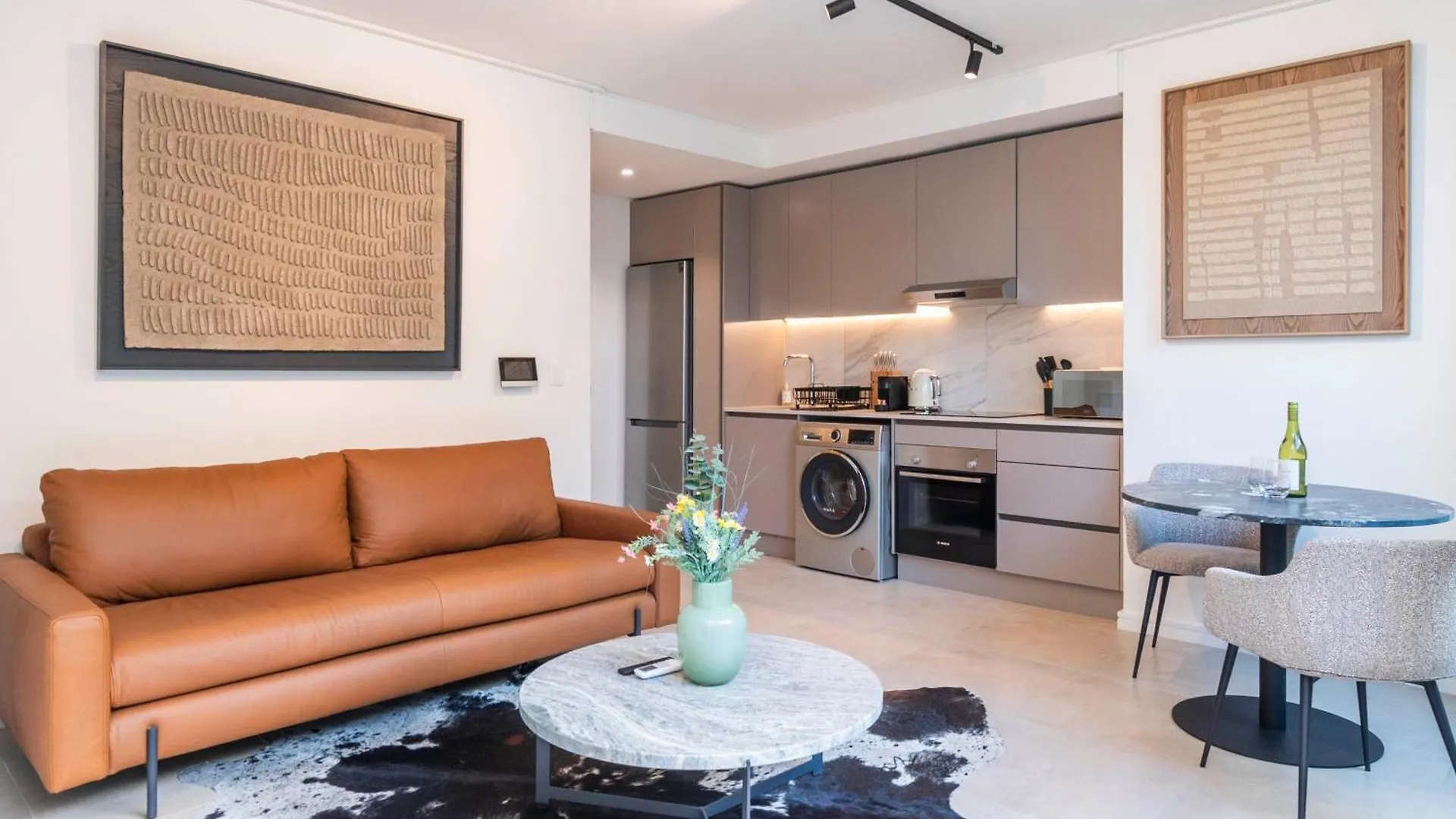 Luxury At The Braemar, Green Point Cape Town Daire